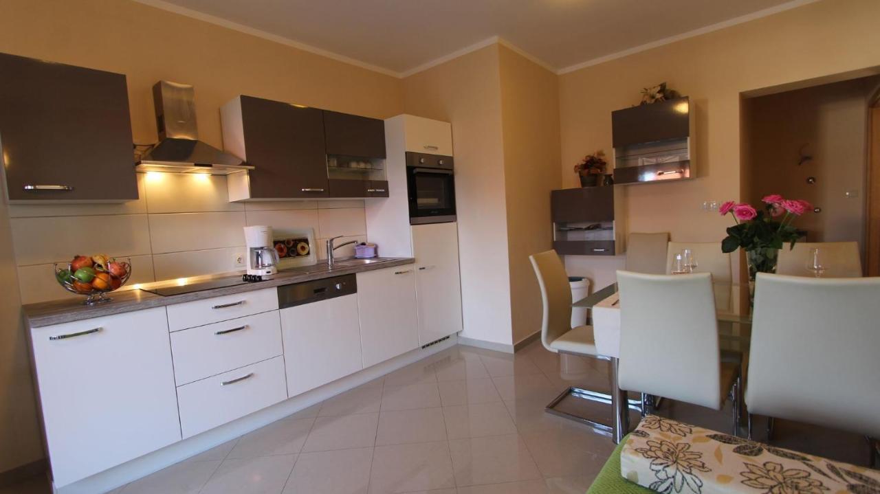 Apartment Dobrinj 1 Zewnętrze zdjęcie